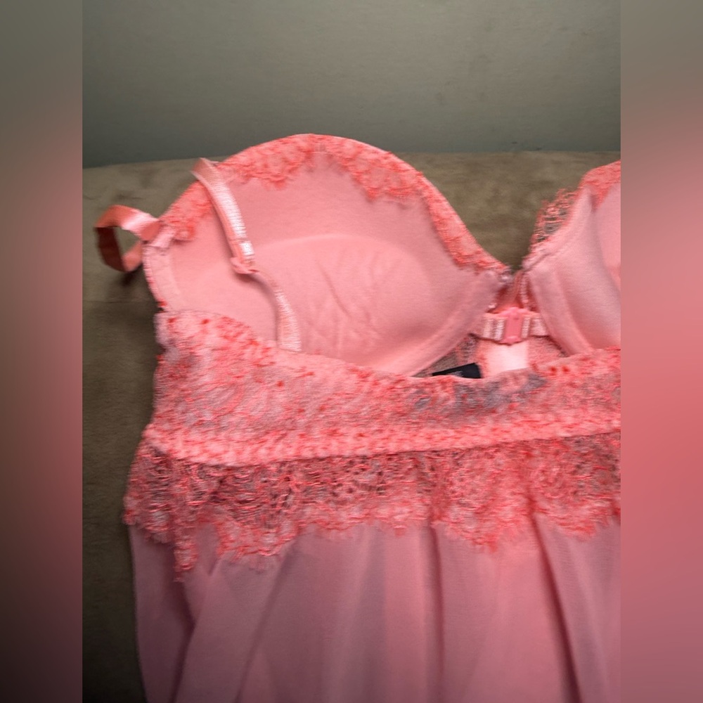 Elegant BubbleGum Pink Women’s Size 36B Victoria’s Secret Lace Babydoll Lingerie - Picture 8 of 11